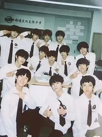 TF家族三代：穿越手撕绿茶" width="120" height="150"