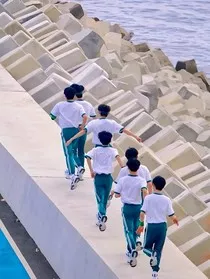 TNT：宋亚轩：以后再看" width="120" height="150"
