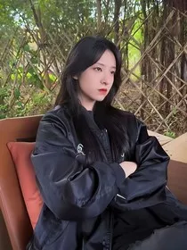 臭脸姐VS小白" width="120" height="150"