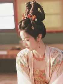 国色芳华：几度春" width="120" height="150"