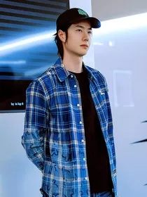 王一博冷婚三年霸总突然蜕变" width="120" height="150"