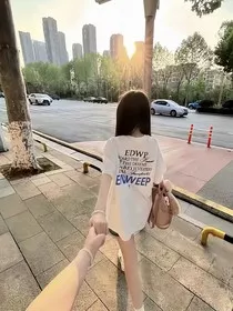 我穿越到了一念关山" width="120" height="150"