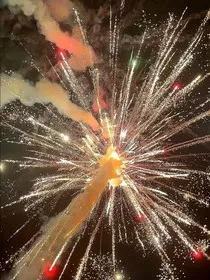 震惊！！小太妹说喜欢我！！" width="120" height="150"